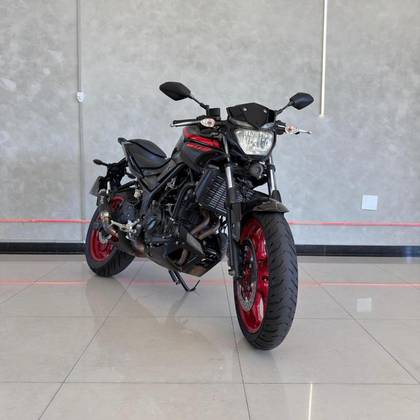 YAMAHA MT-03 YAMAHA MT-03